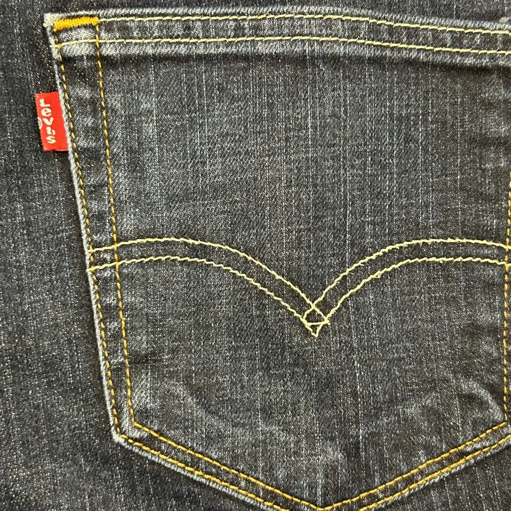 Levi's 541 Men's Indigo Straight Leg Jeans 34/34‎ Dark Wash Athletic Fit Denim